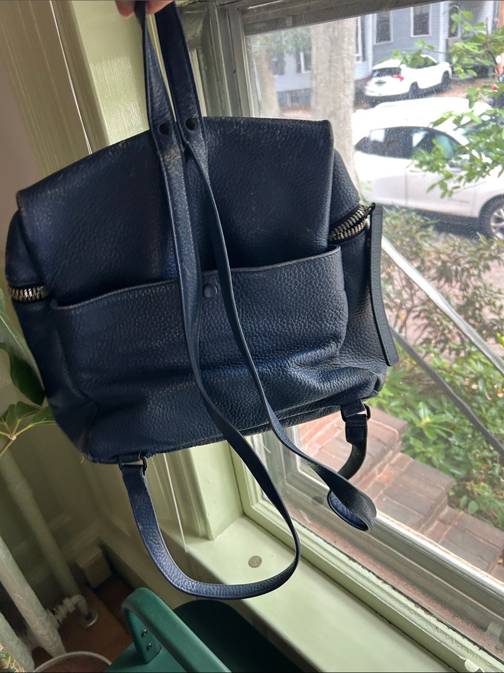 Kara pebble brilliant blue Leather Women's Backpack - Timeless Carryall